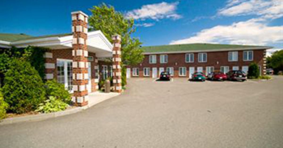 Chez Marineau Hotel Des 10 Shawinigan Canada