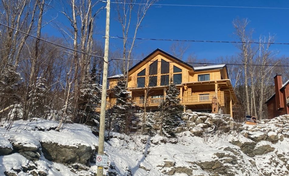 Chalet à louer en bois rond Chaudière-Appalaches